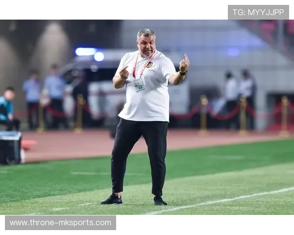 巴雷拉展现领袖风采，率队逆转取胜彰显冠军气质