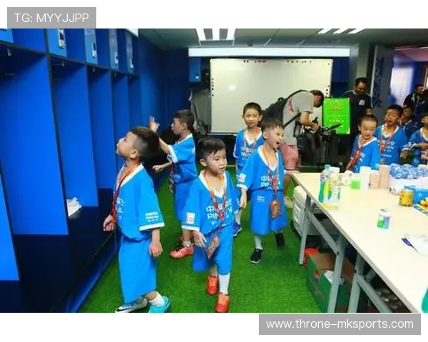 南美足球青训揭秘：技术与激情并重的培养模式引发全球关注